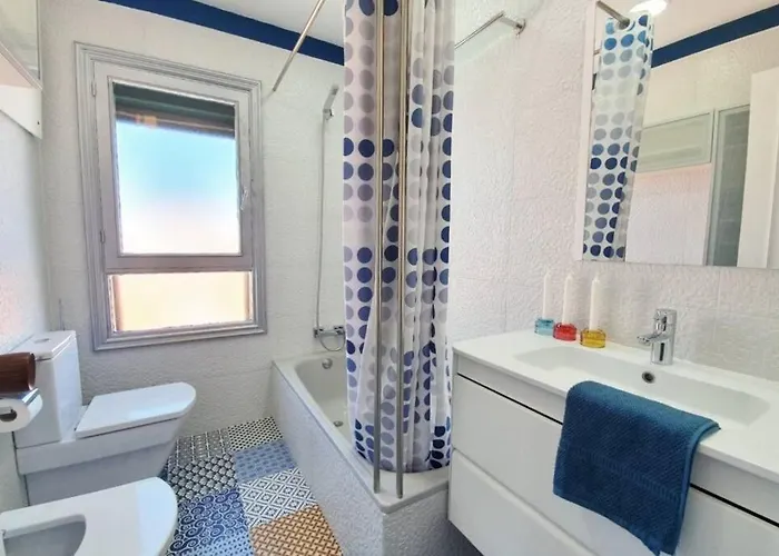 Golden * بويرتيتو دو غويمار